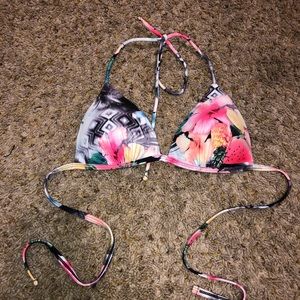 Tropical bikini Top🤍💖🤍